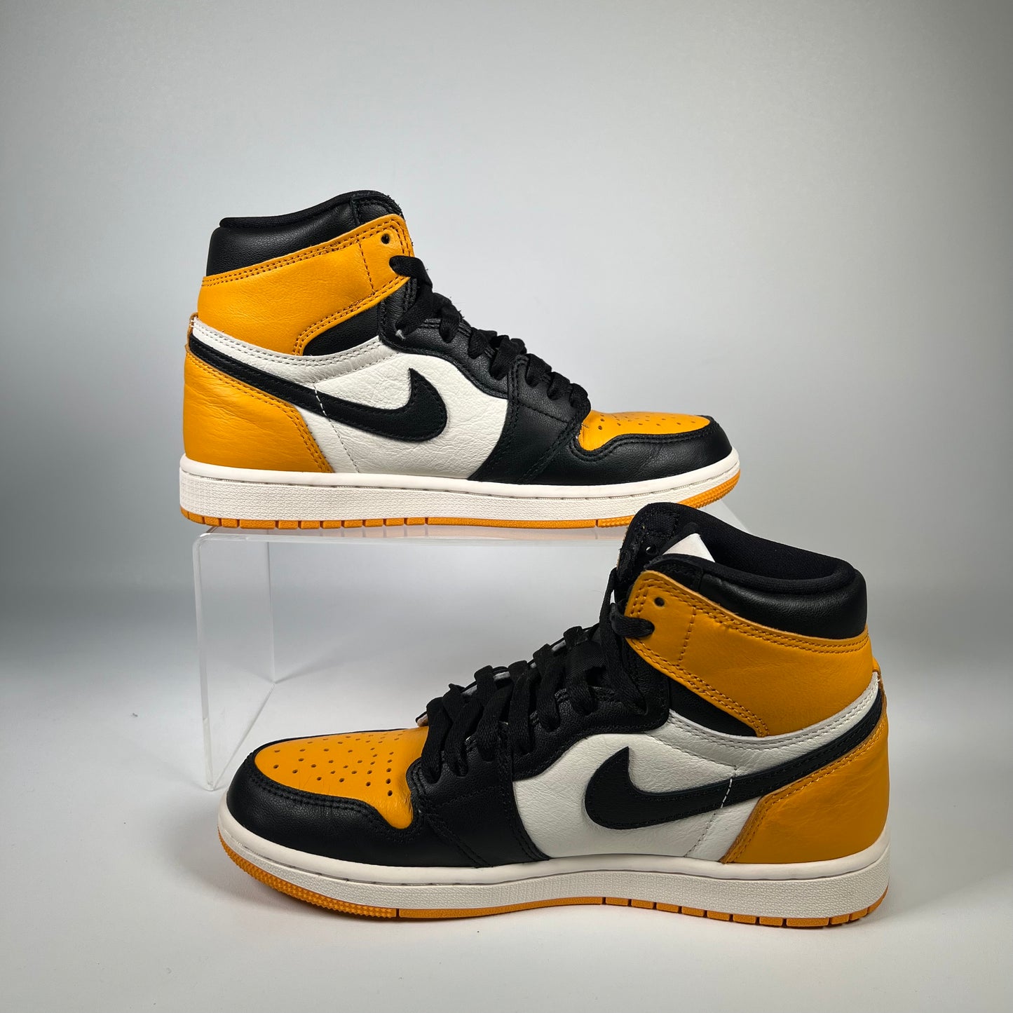 Jordan 1 High Taxi (2022) Size 6.5 USED s18125