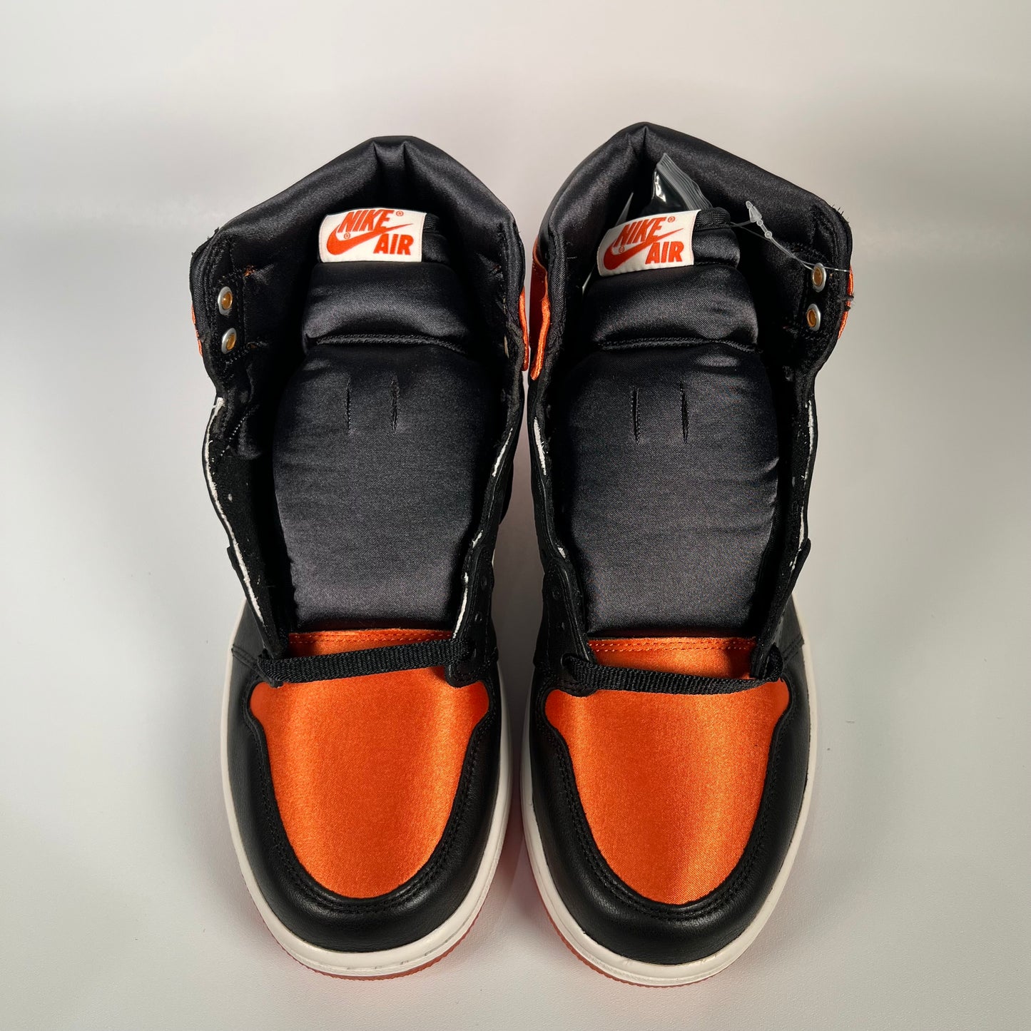 Jordan 1 High Satin Shattered Backboard Size 8m / 9.5w NEW s17465