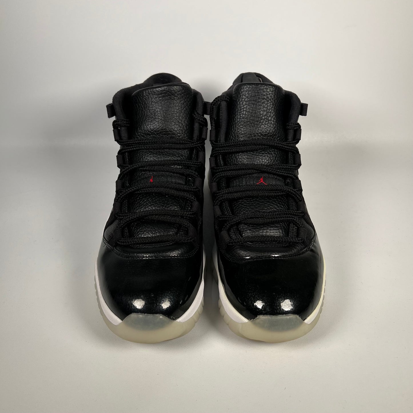 Jordan 11 72-10 (2015) Size 11 USED s18047