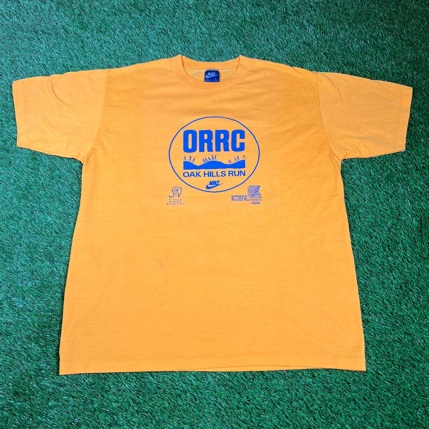 1980s Nike Oak Hills Run Yellow Tee Size Large USED v16637