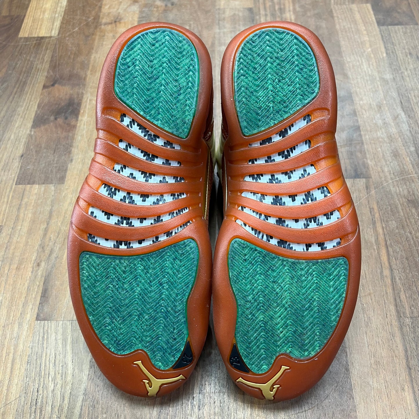 Jordan 12 Eastside Golf Out of Clay Size 8.5 NEW s16692