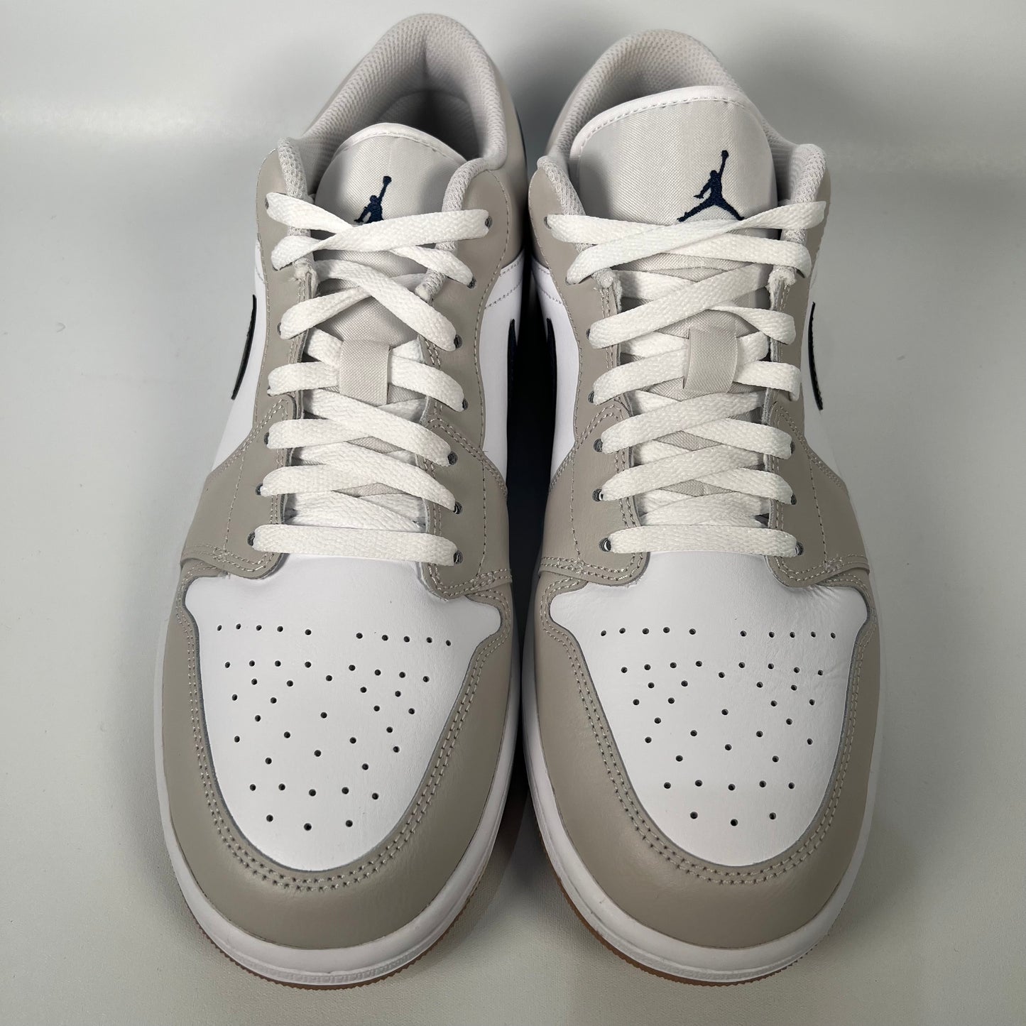 Jordan 1 Low Midnight Navy Neutral Grey Size 12.5 USED S17369