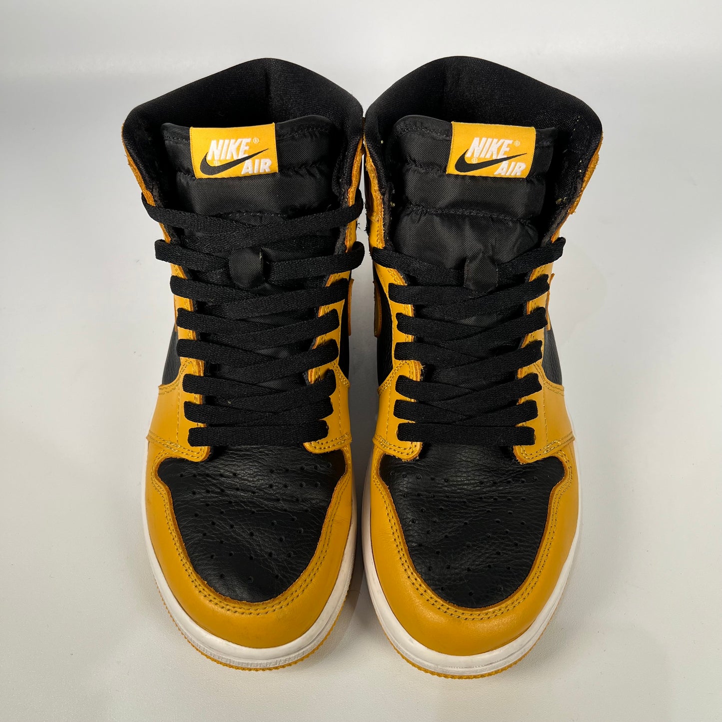 Jordan 1 High Pollen (2021) Size 8.5 USED s17511