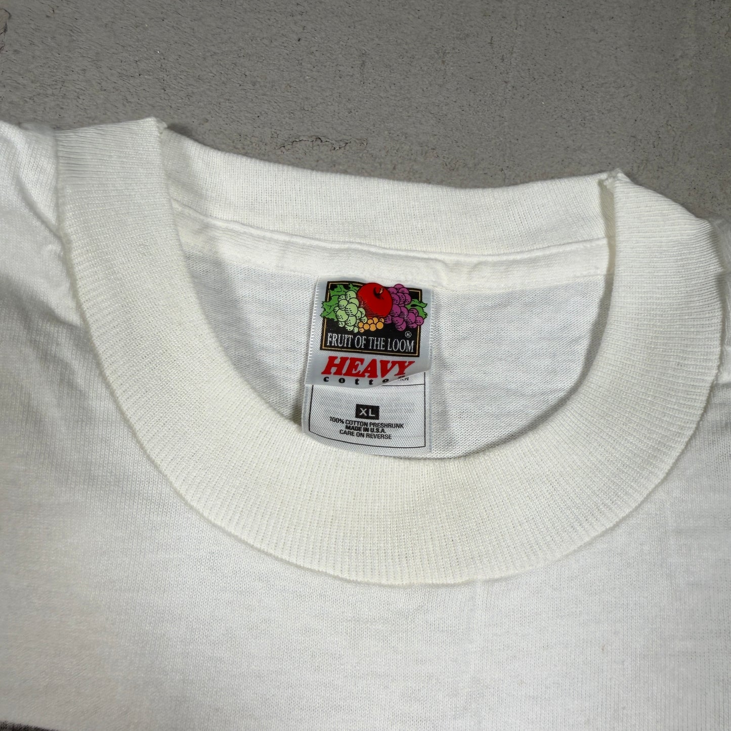1996 Empire State Exhibitions Film Festival Kissing White Tee Size XL USED v18207