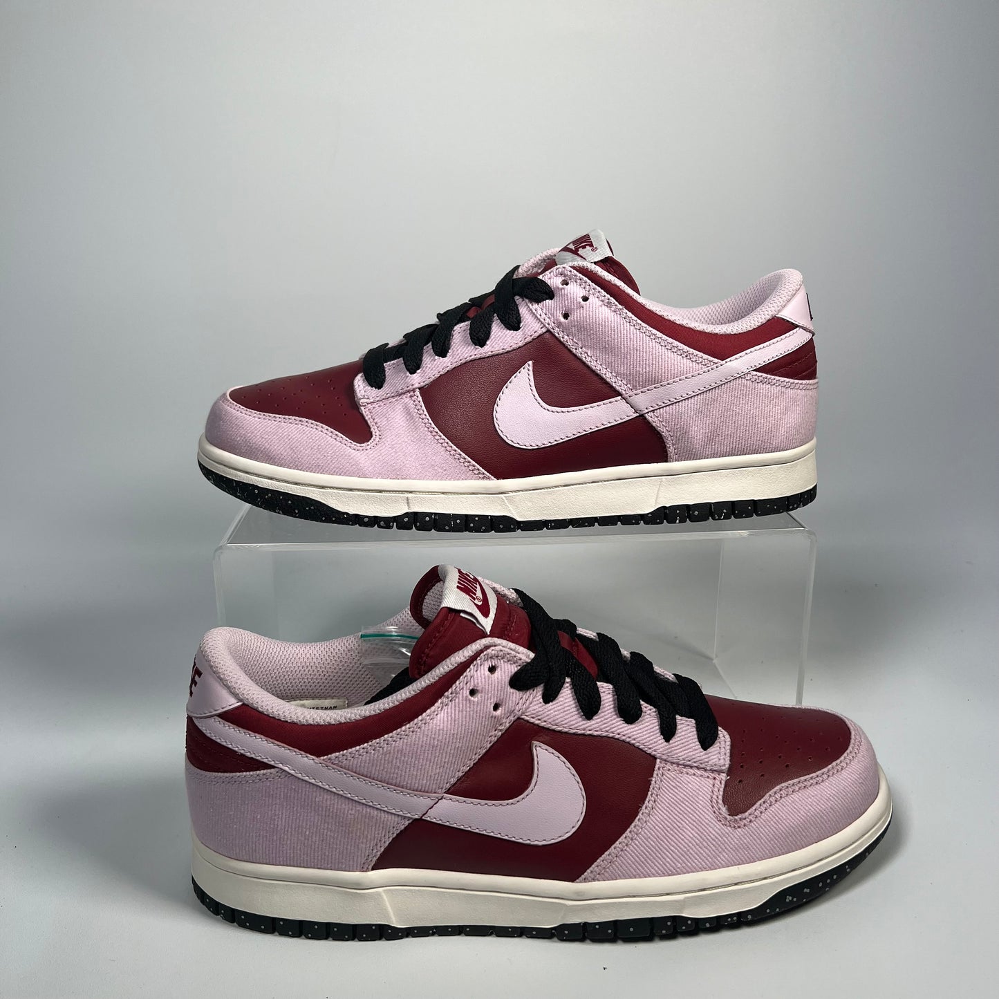 Nike Dunk Low Pink/Red 317815651 Size 8.5m / 10w NEW (2007)