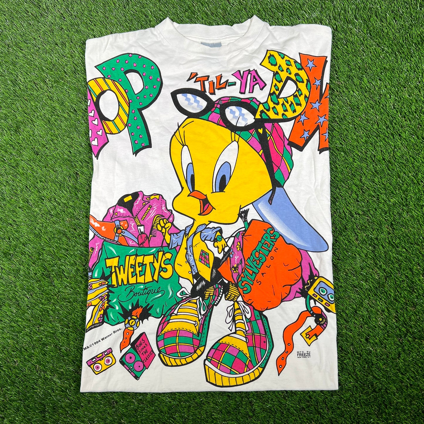 1994 Looney Tunes Tweety Bird Shop Drop AOP White Tee Size XL USED v16893