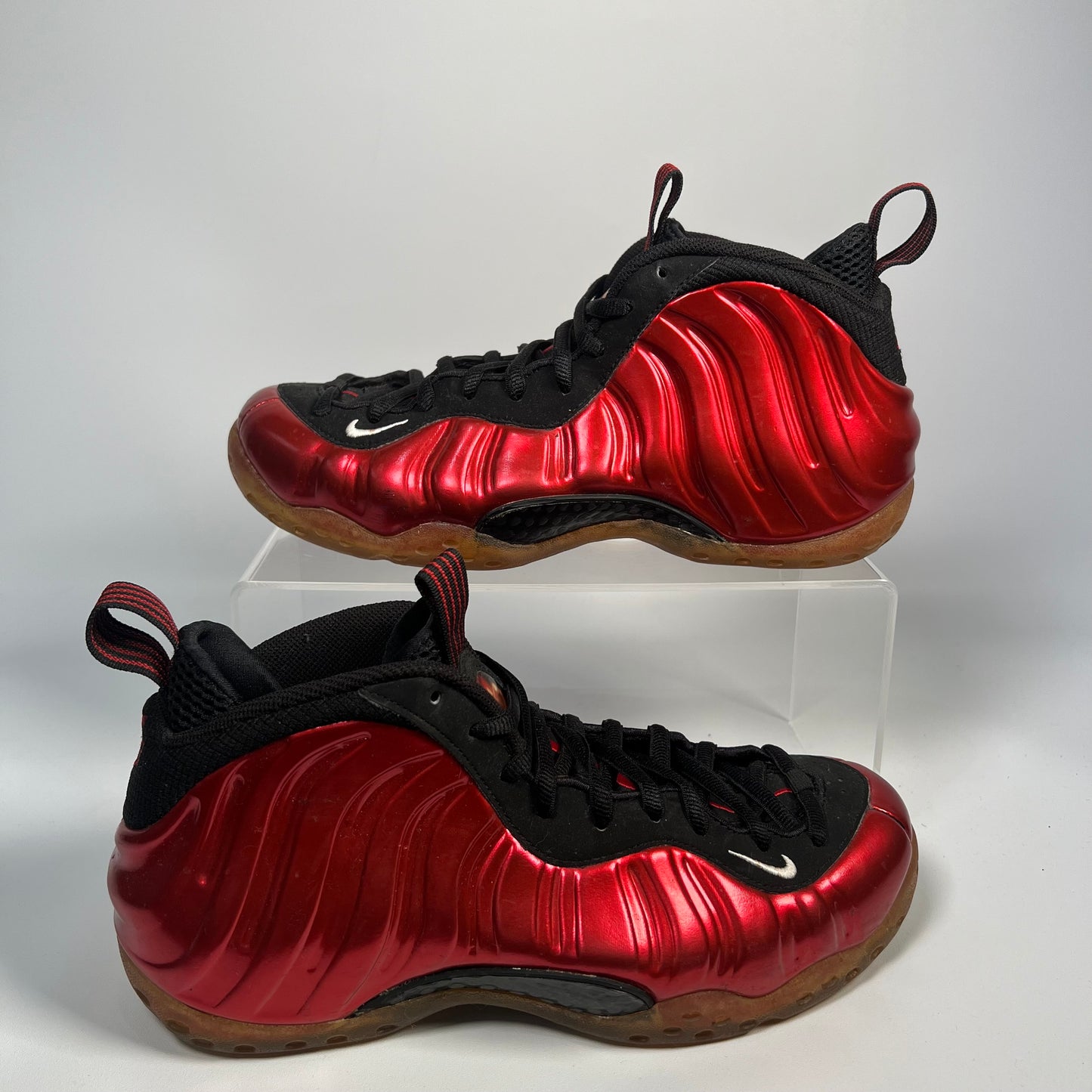 Nike Foamposite Metallic Red (2012) Size 8 USED s17111