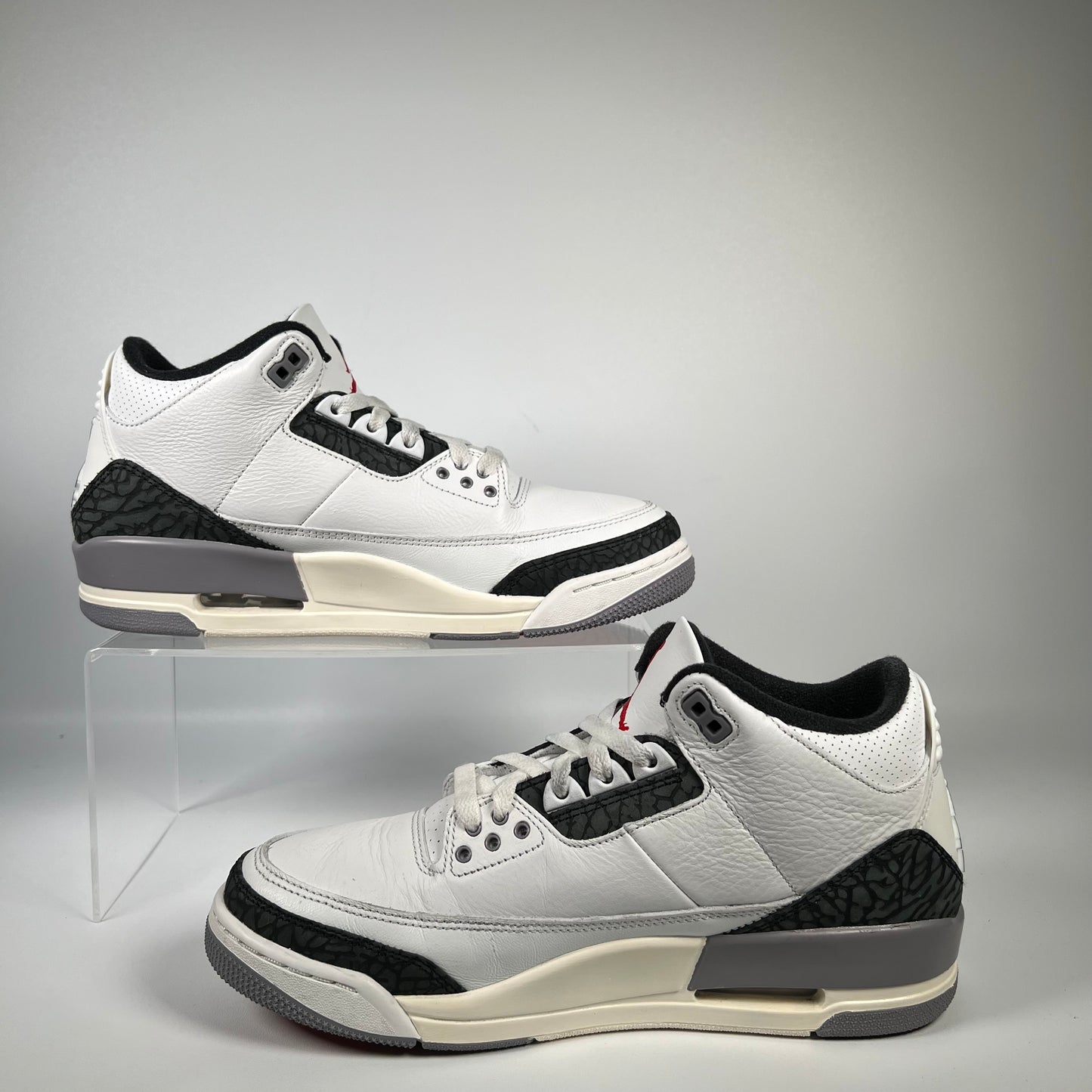 Jordan 3 Cement Grey (2024) Size 9.5 USED s17980