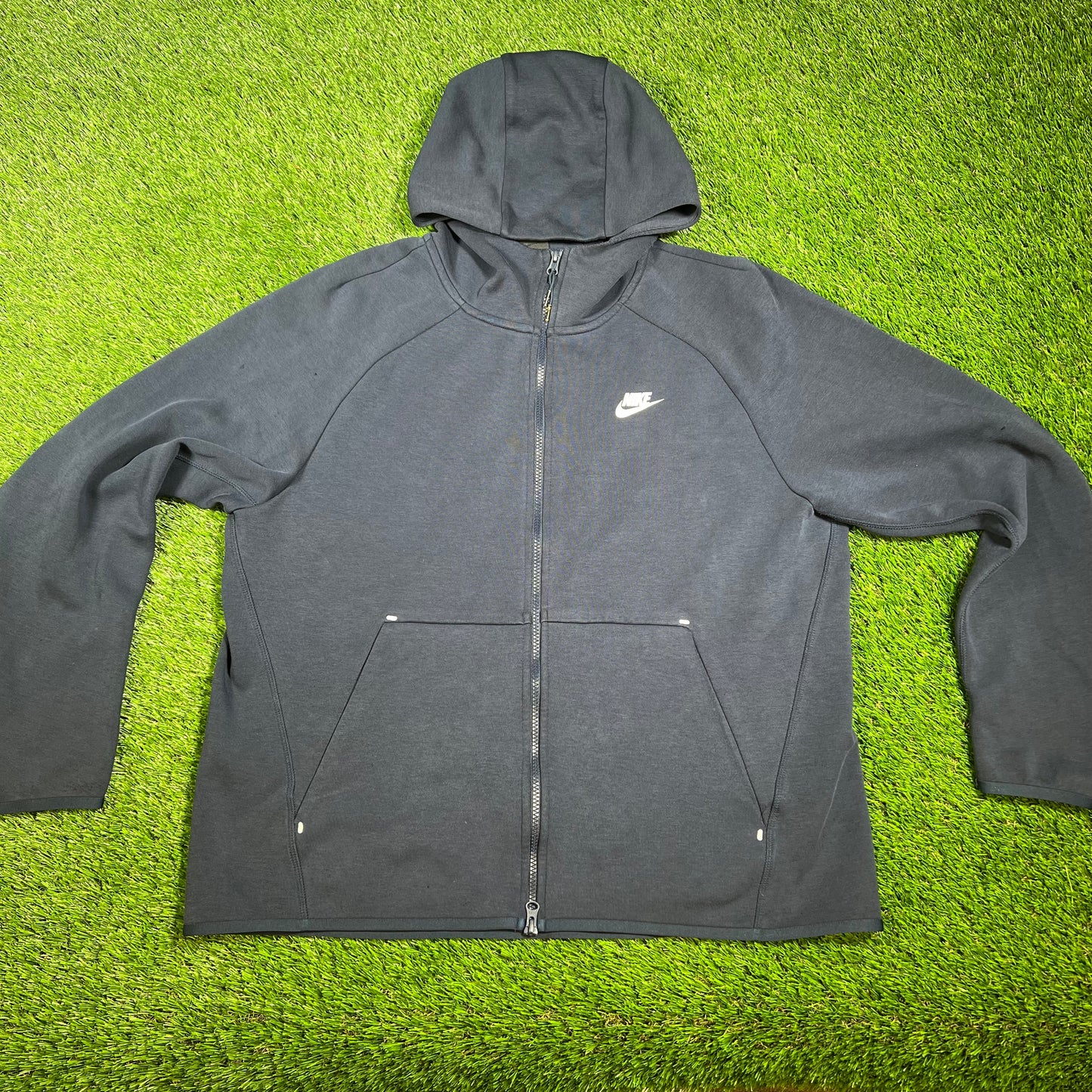 Nike Navy Tech Zip Up Hoodie Size XL USED v16515