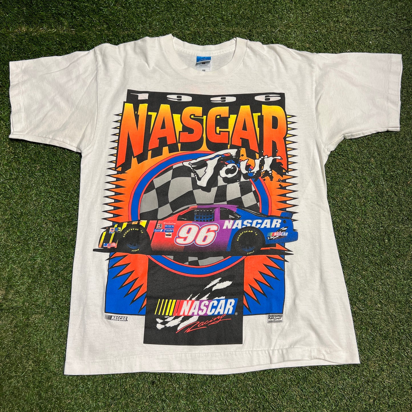 1996 Nascar Tour White Tee Size Large USED v16302