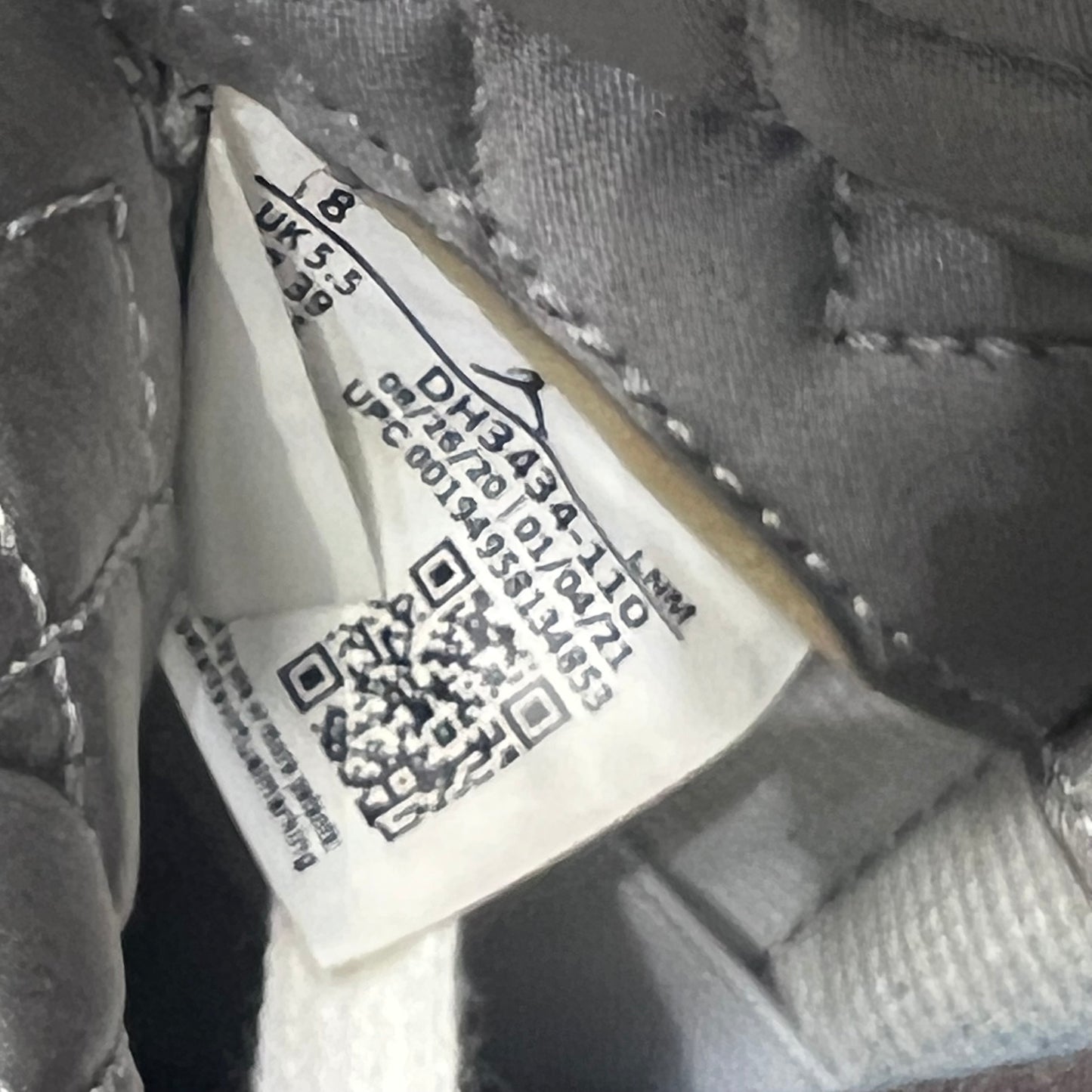 Air Jordan 3 A Ma Maniere Size 6.5m / 8w USED