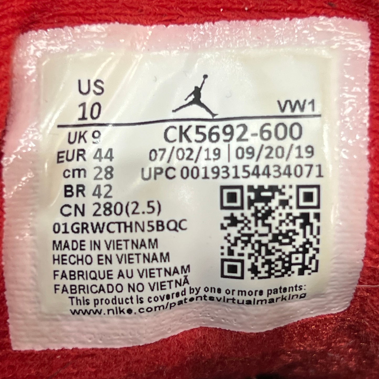 Jordan 3 Unite (2019) Size 10 USED s22291