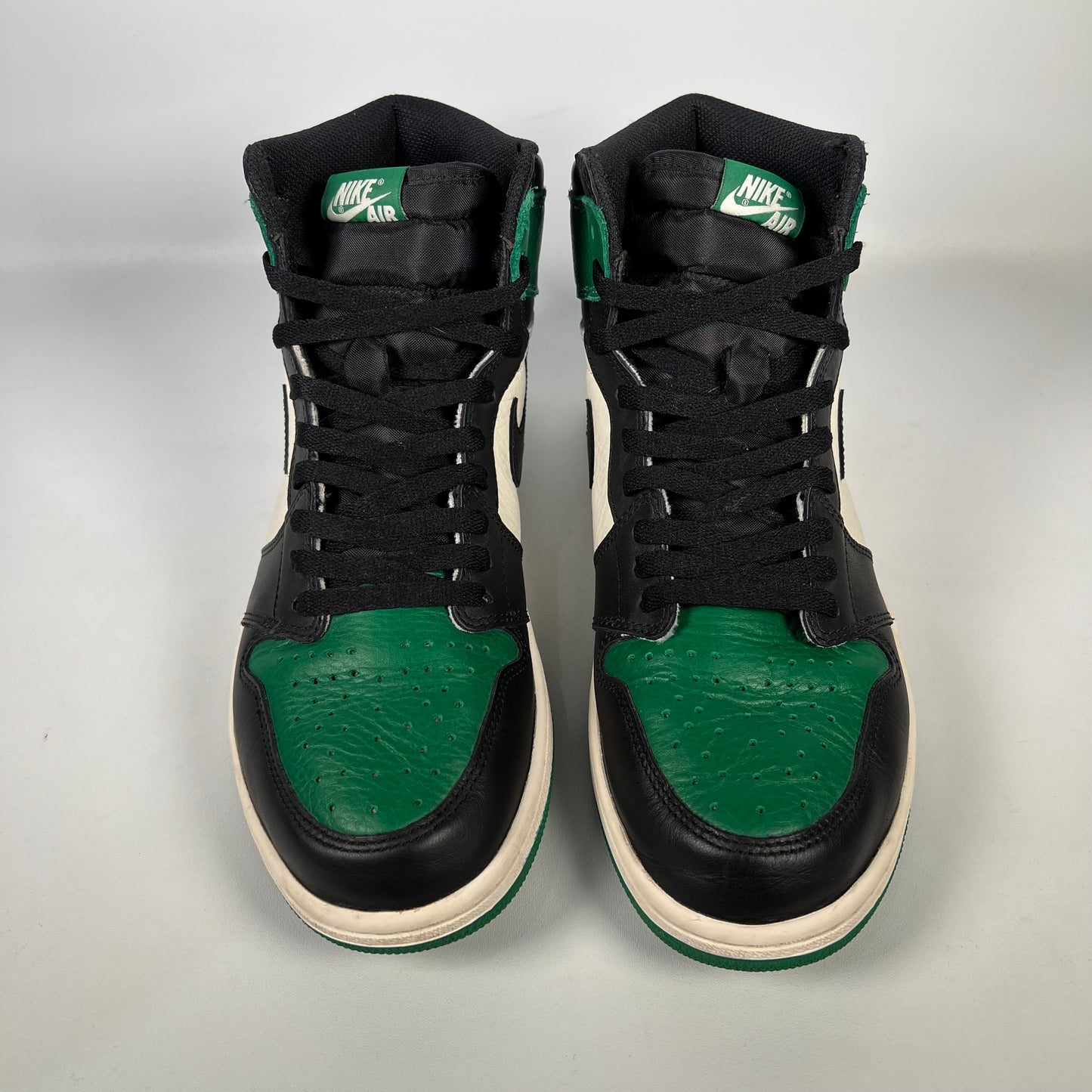 Jordan 1 High Pine Green (2018) Size 10.5 USED s18747