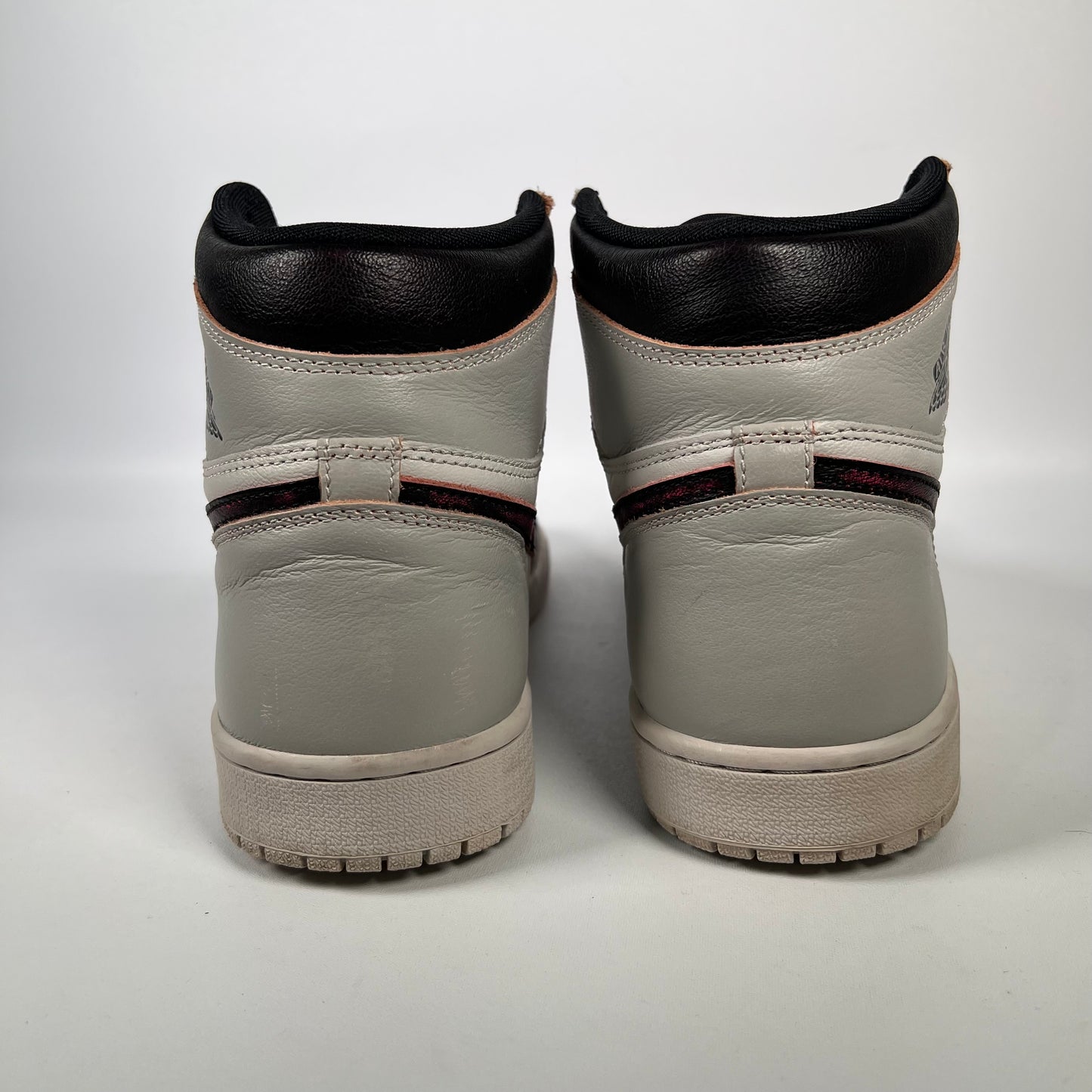 Jordan 1 High SB NYC To Paris (2019) Size 10.5 USED s18746