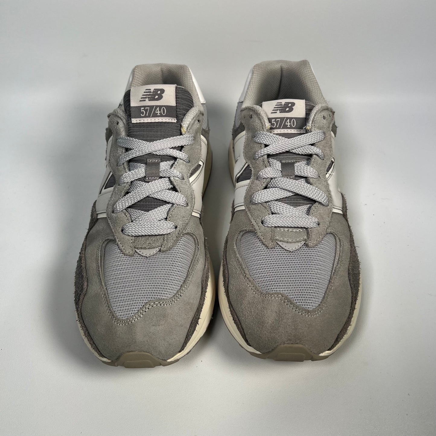 New Balance 5740 Moonbeam Mindful Grey Size 10 USED S17416