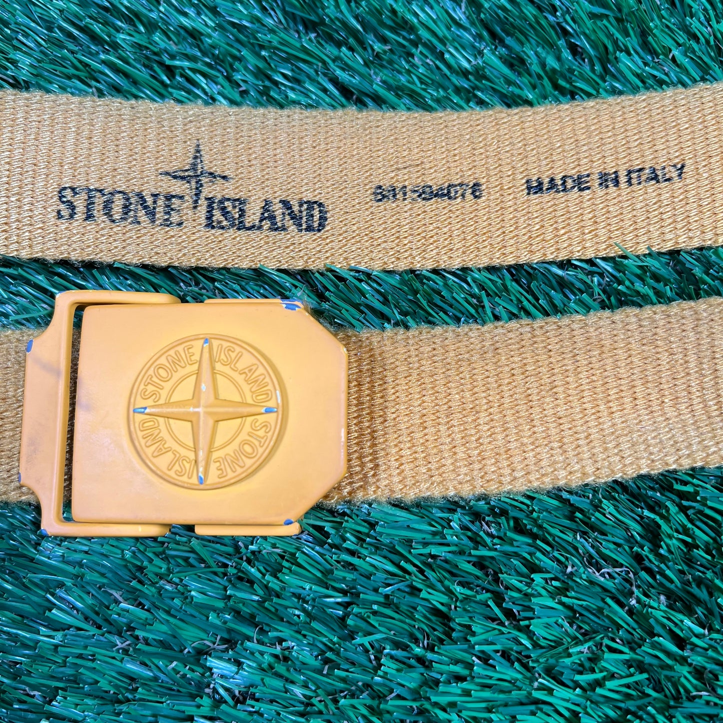 Stone Island Metal Logo Bucket Yellow Belt USED x14680