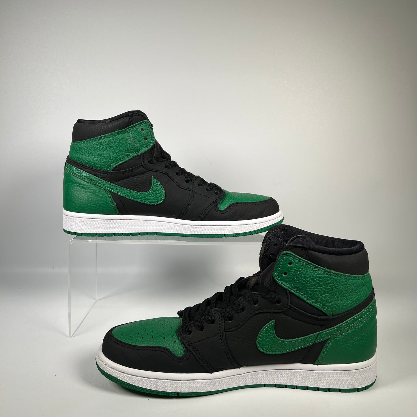 Jordan 1 High Pine Green Black (2020) Size 9.5 USED s17981