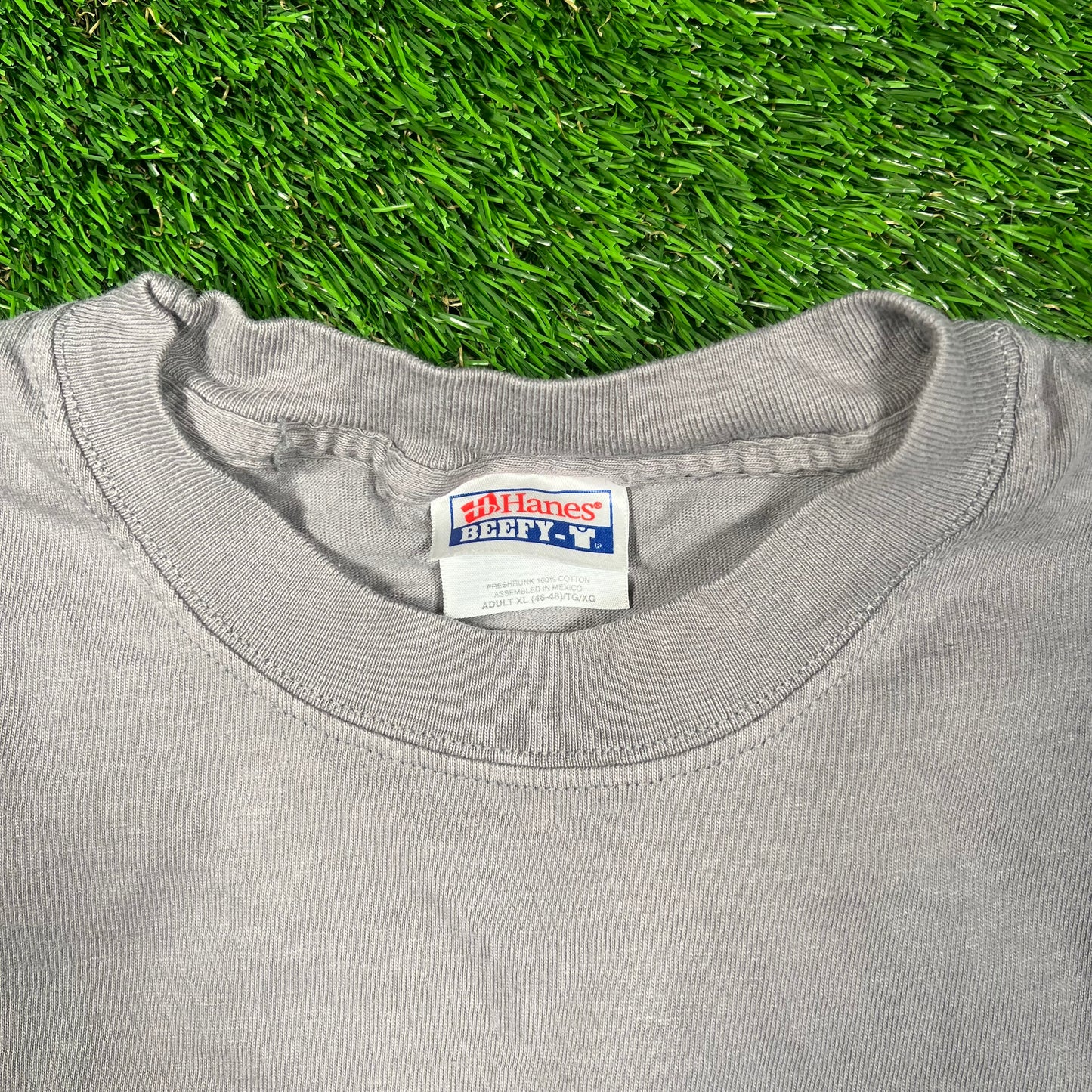 Y2K Apple "Switch Here" Grey Tee Size XL USED v18644
