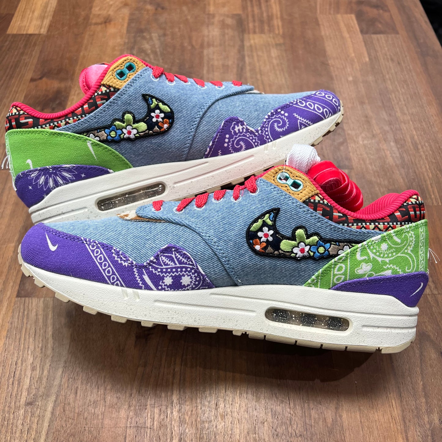 Nike Air Max 1 Concepts Far Out Special Box Size 10.5 NEW s17283