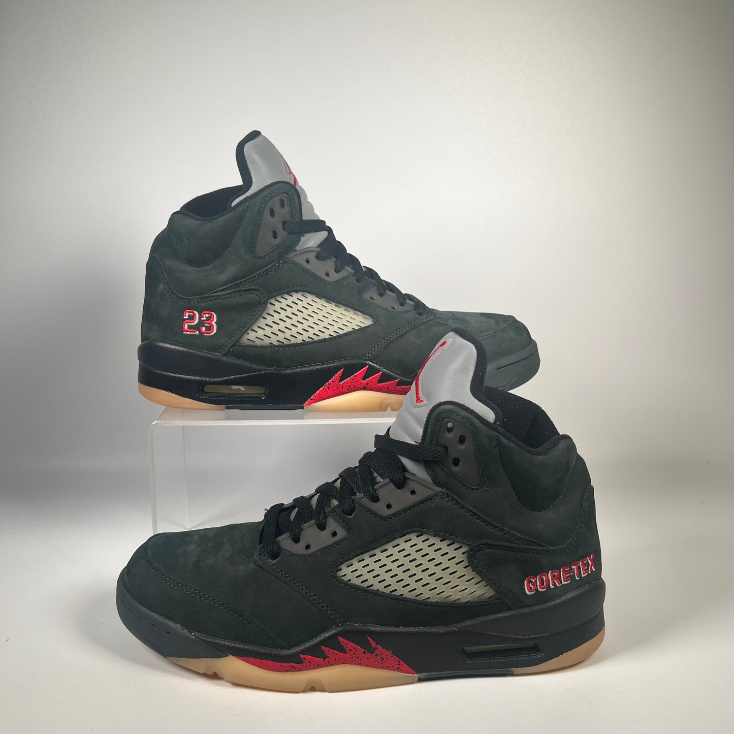 Jodran 5 Gore-Tex Off Noir (2022) Size 9M/10.5W USED s18523