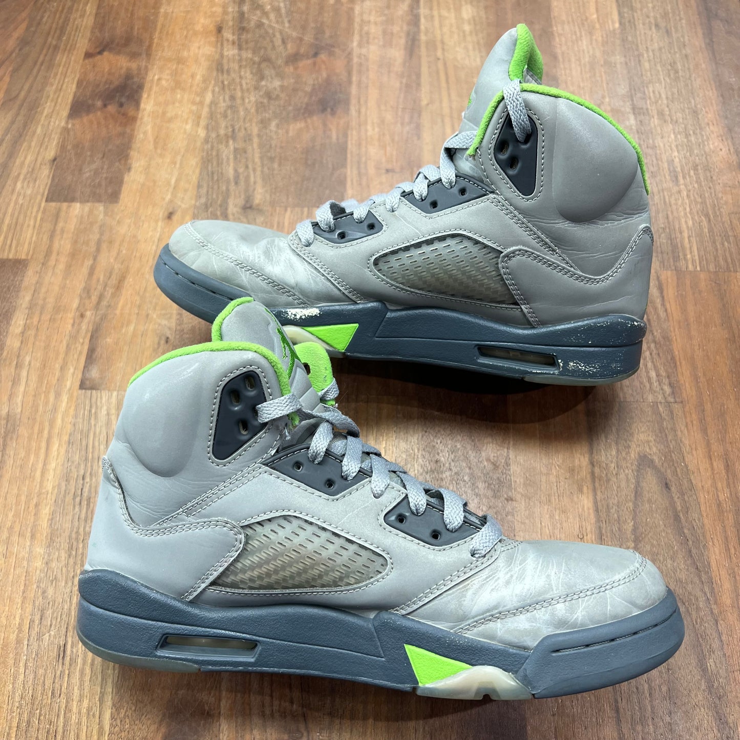 Jordan 5 Green Bean (2022) Size 8.5 USED s16847