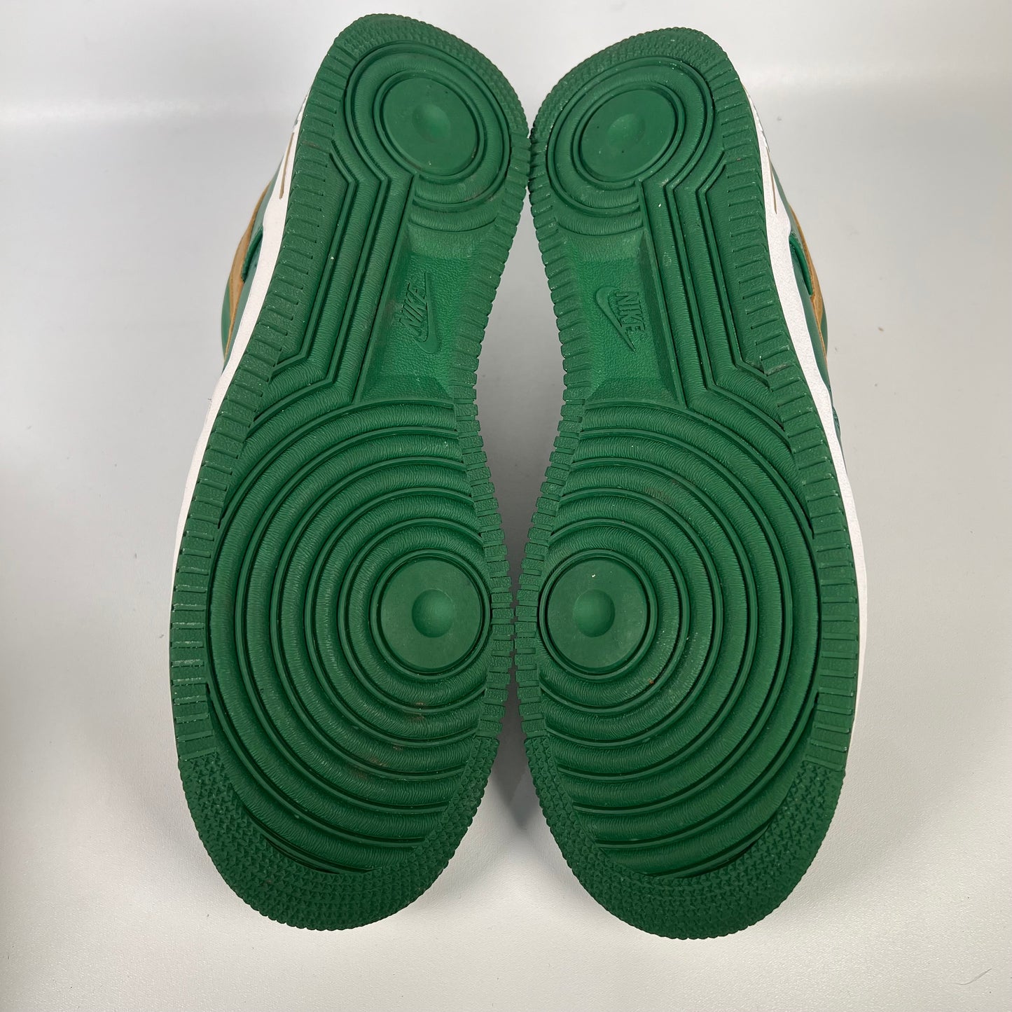 Nike Air Force One Lebron SVSM 2004 Size 11 USED s1494