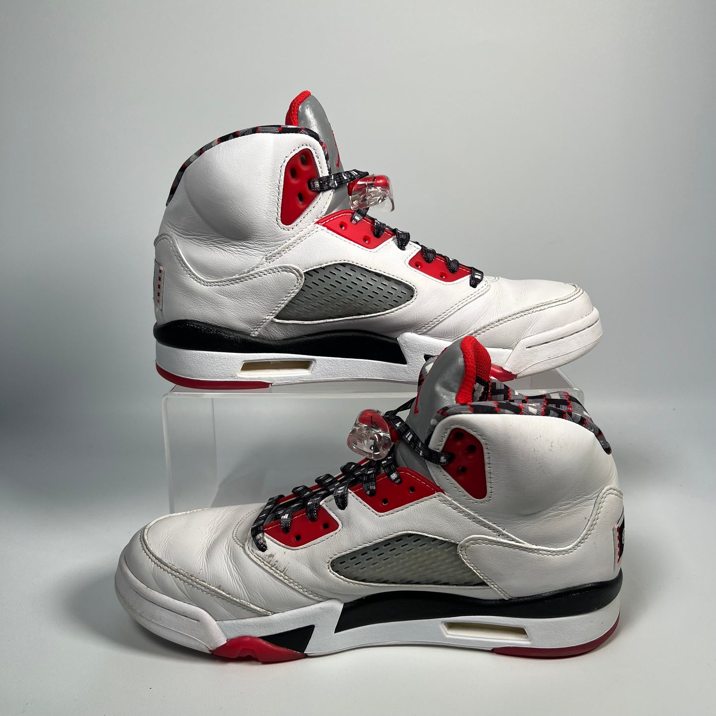 Jordan 5 Quai 54 (2021) Size 8.5 USED s17603