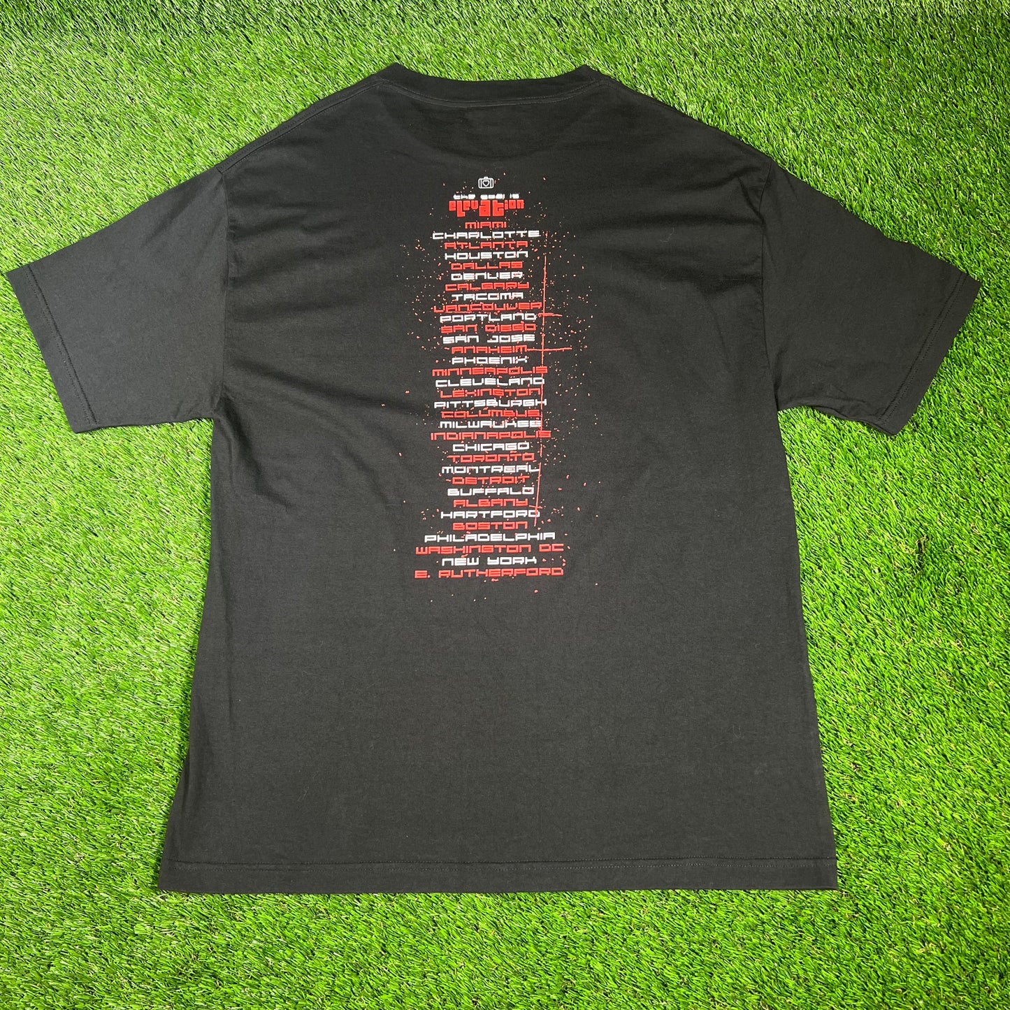 2001 U2 Black Tour Tee Size XL USED v16621