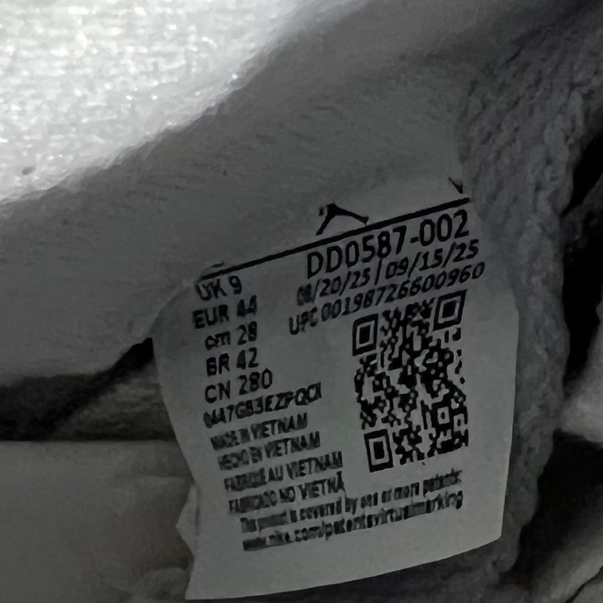 Jordan 5 Wolf Grey (2025) Size 10 NEW s23364