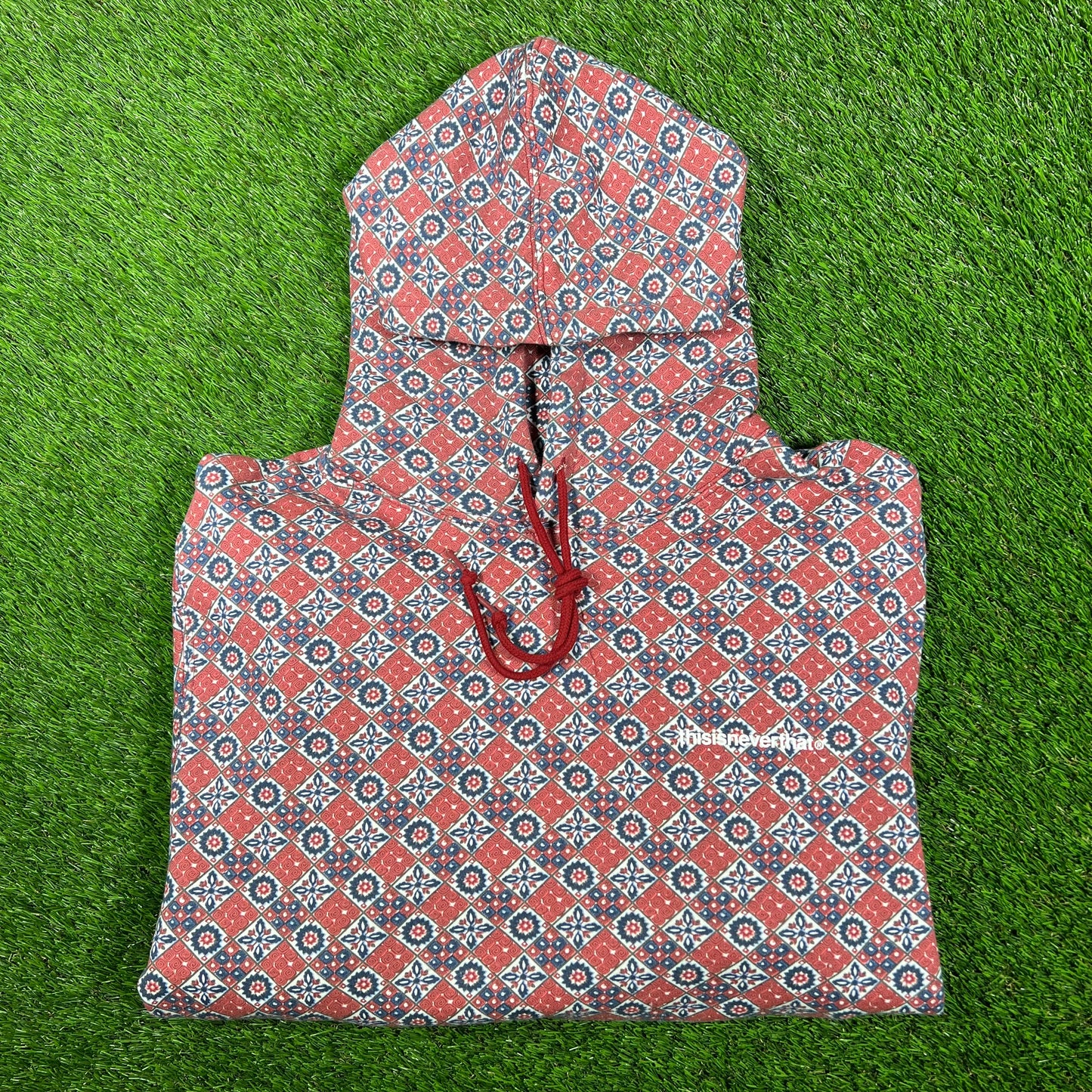 Thisneverthat AOP Hoodie Size Medium USED x14975