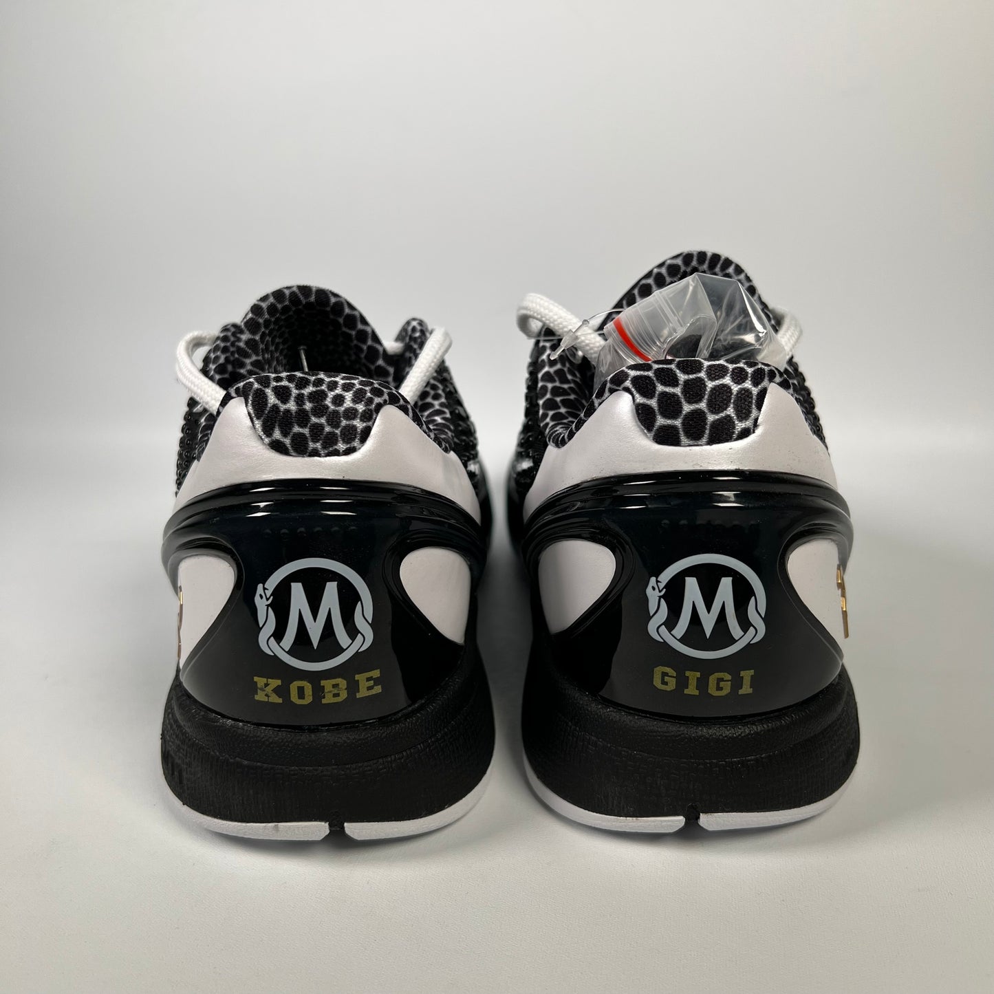 Nike Kobe 6 Mambacita Sweet 16 (2022) Size 8 NEW s18438