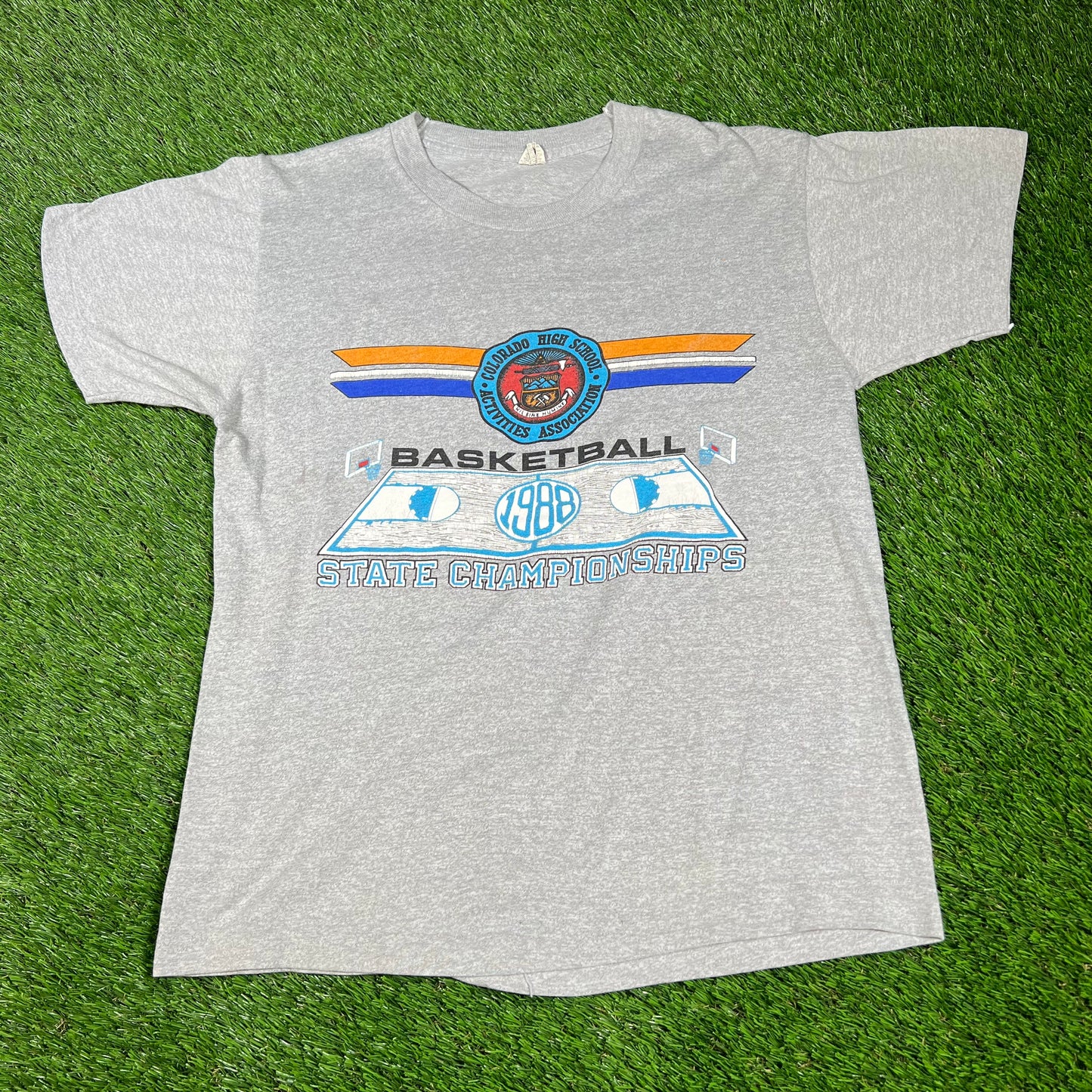 1988 Colorado High School Grey State Championship Tee Size Large USED v16644
