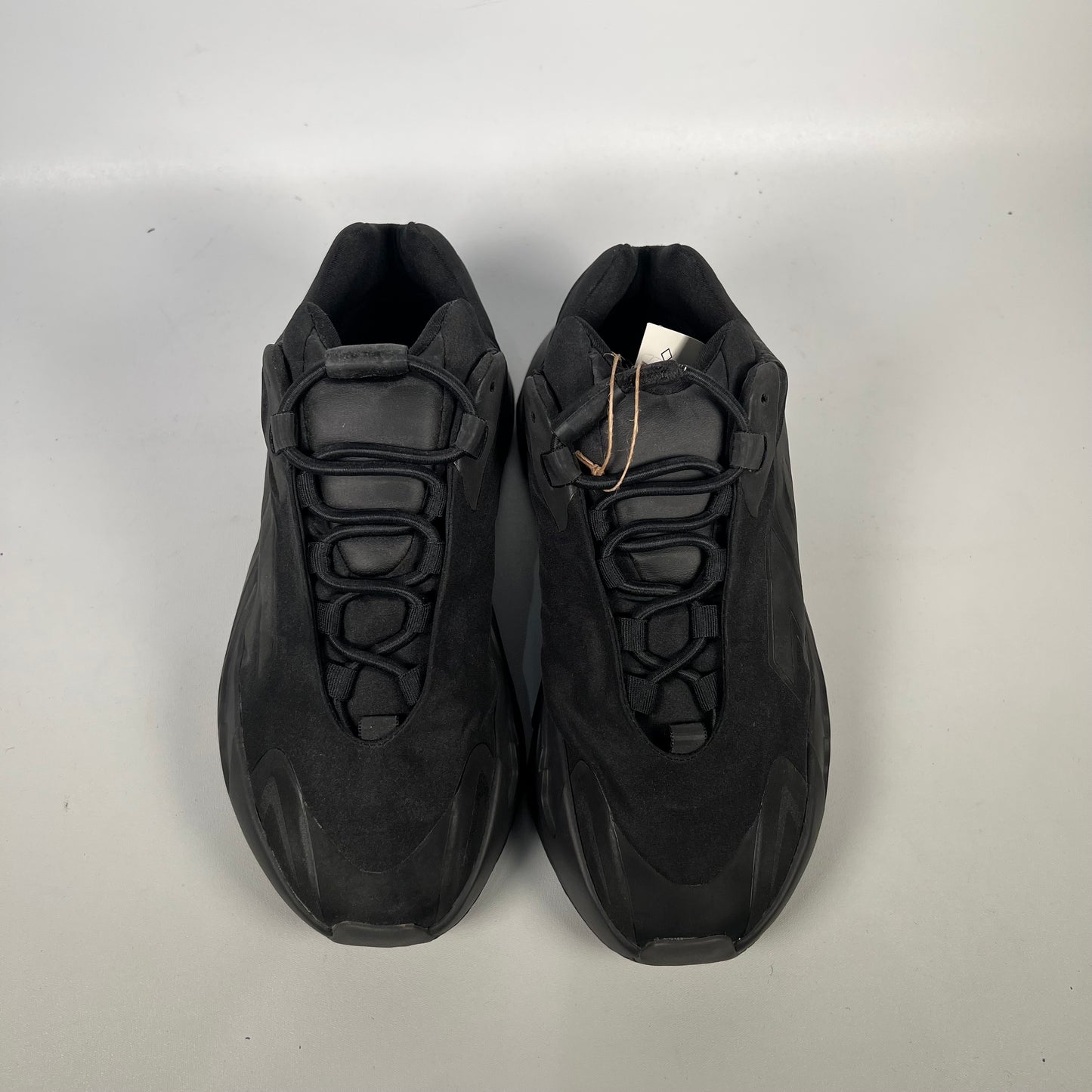 Yeezy 700 Triple Black (2020) Size 6.5 NEW s18664