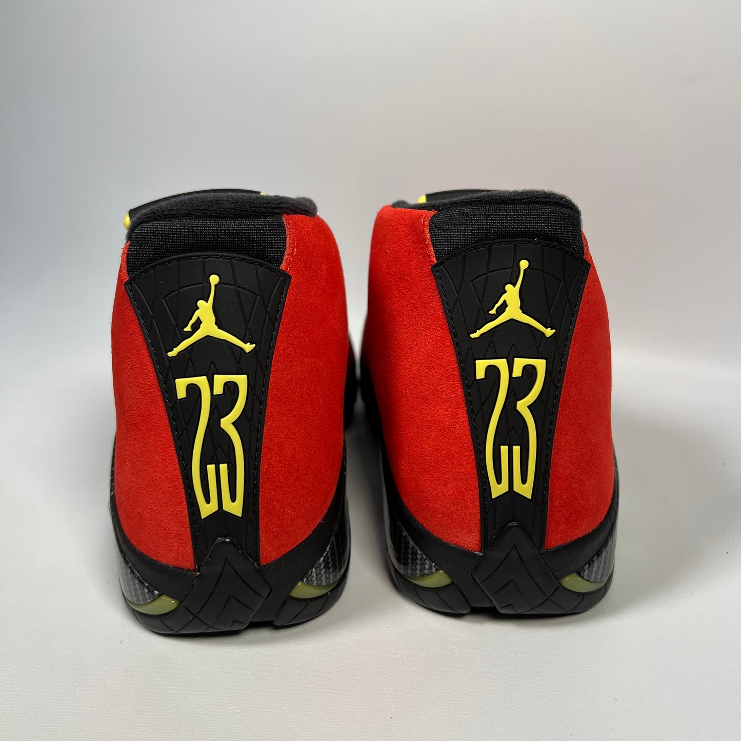 Jordan 14 Ferrari (2025) Size 8.5 NEW s17738