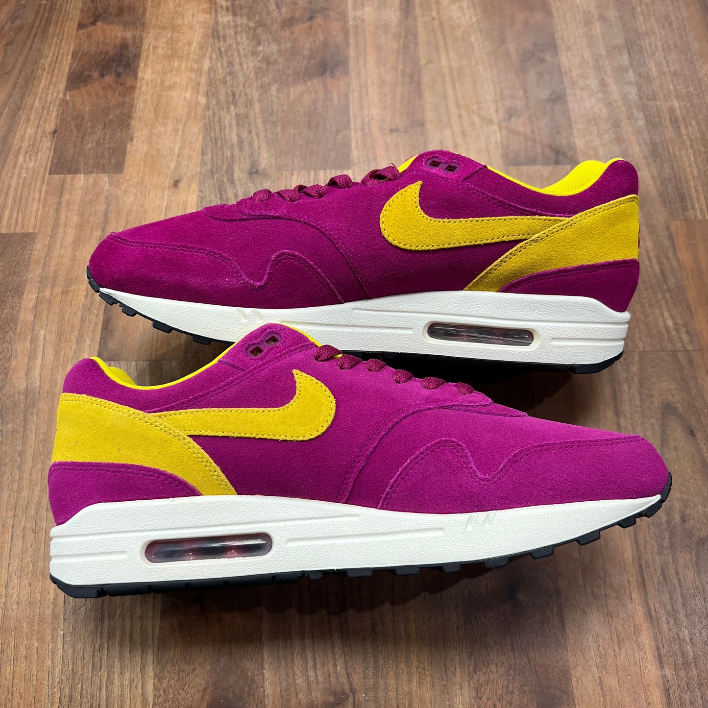 Nike Air Max 1 Dynamic Berry Size 10.5 NEW s16919