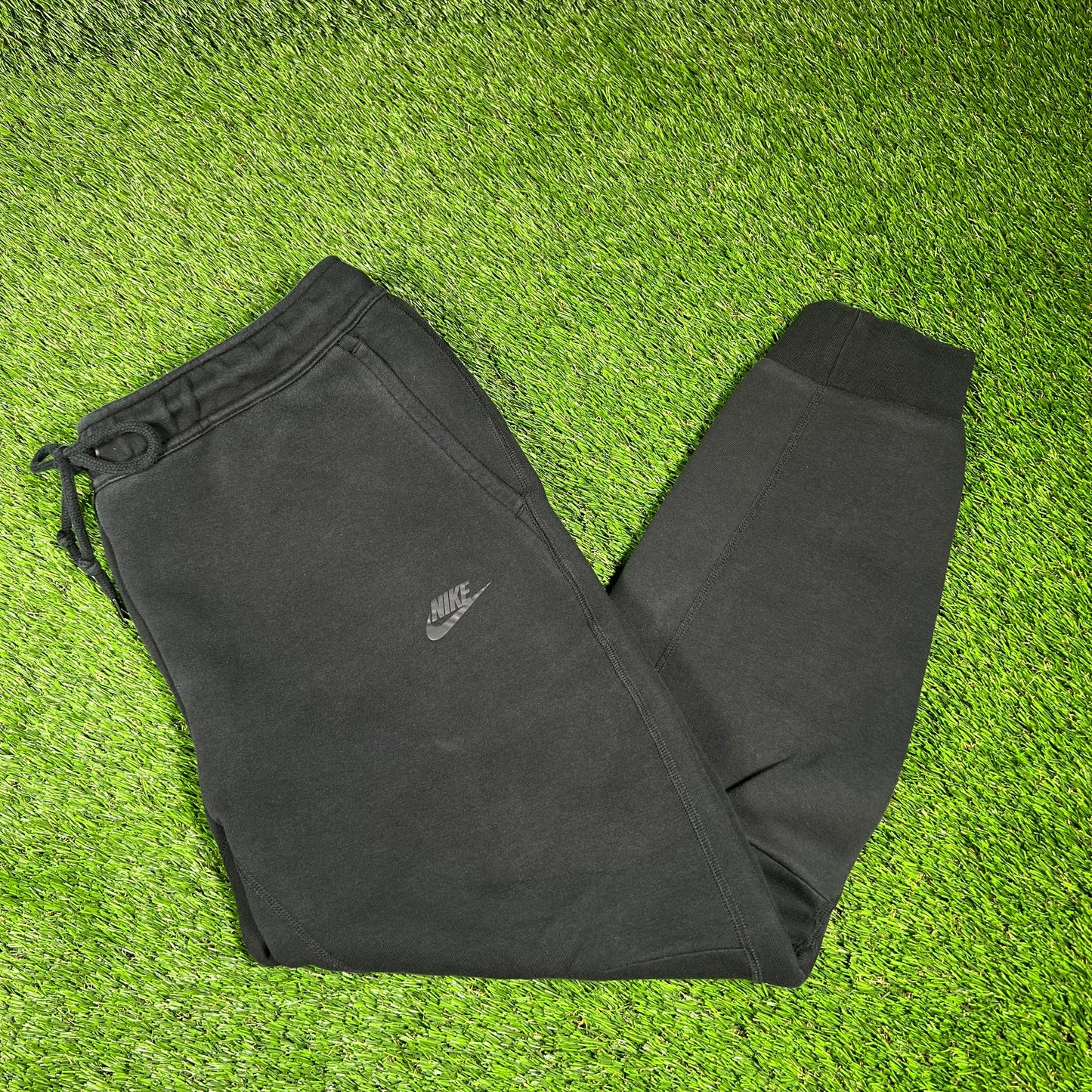 Nike Black Tech Pants Size Large USED v16564