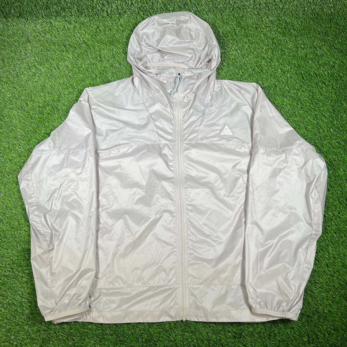 Nike ACG Light Grey Windbreaker Size Large NEW x14298