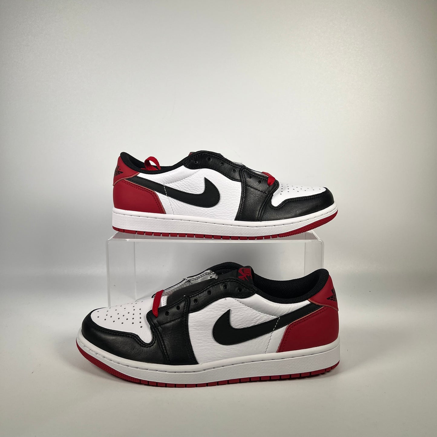 Jordan 1 Low Black Toe (2023) Size 8.5 NEW s18656