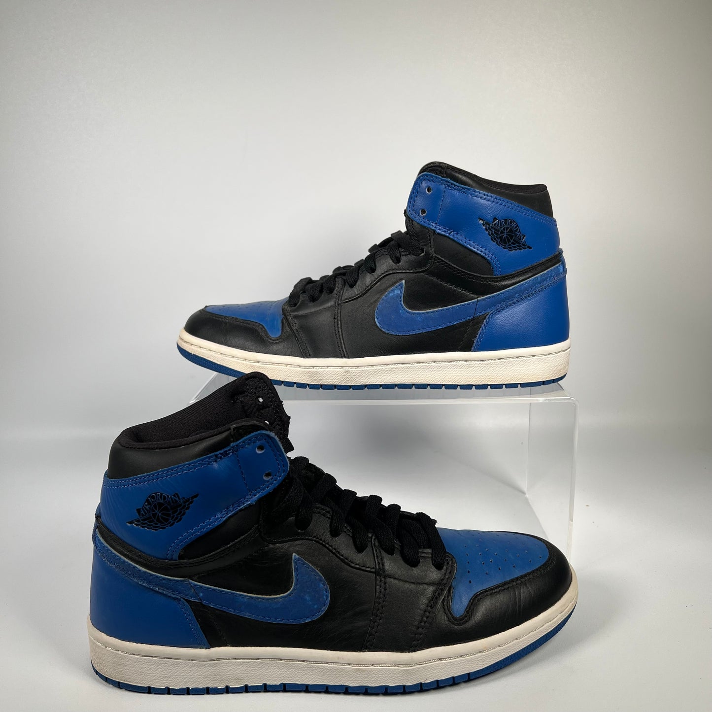 Jordan 1 Royal 2001 Size 8.5 USED s5053