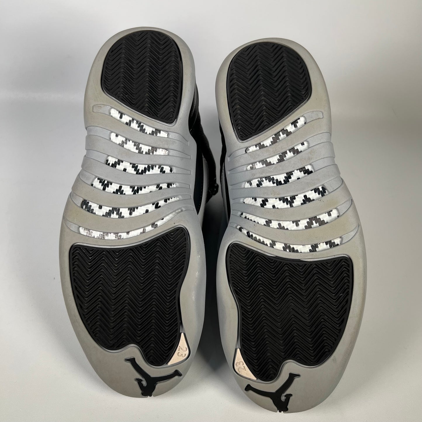 Jordan 12 Barons (2024) Size 9 USED s18491