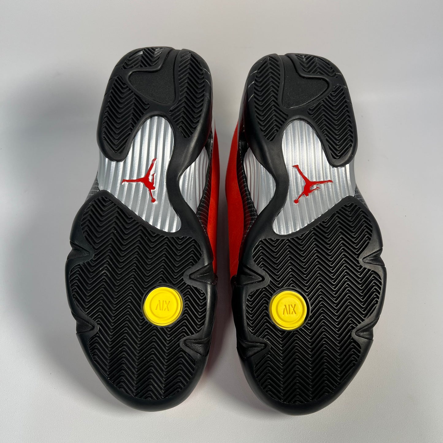 Jordan 14 Ferrari (2025) Size 8.5 NEW s17738