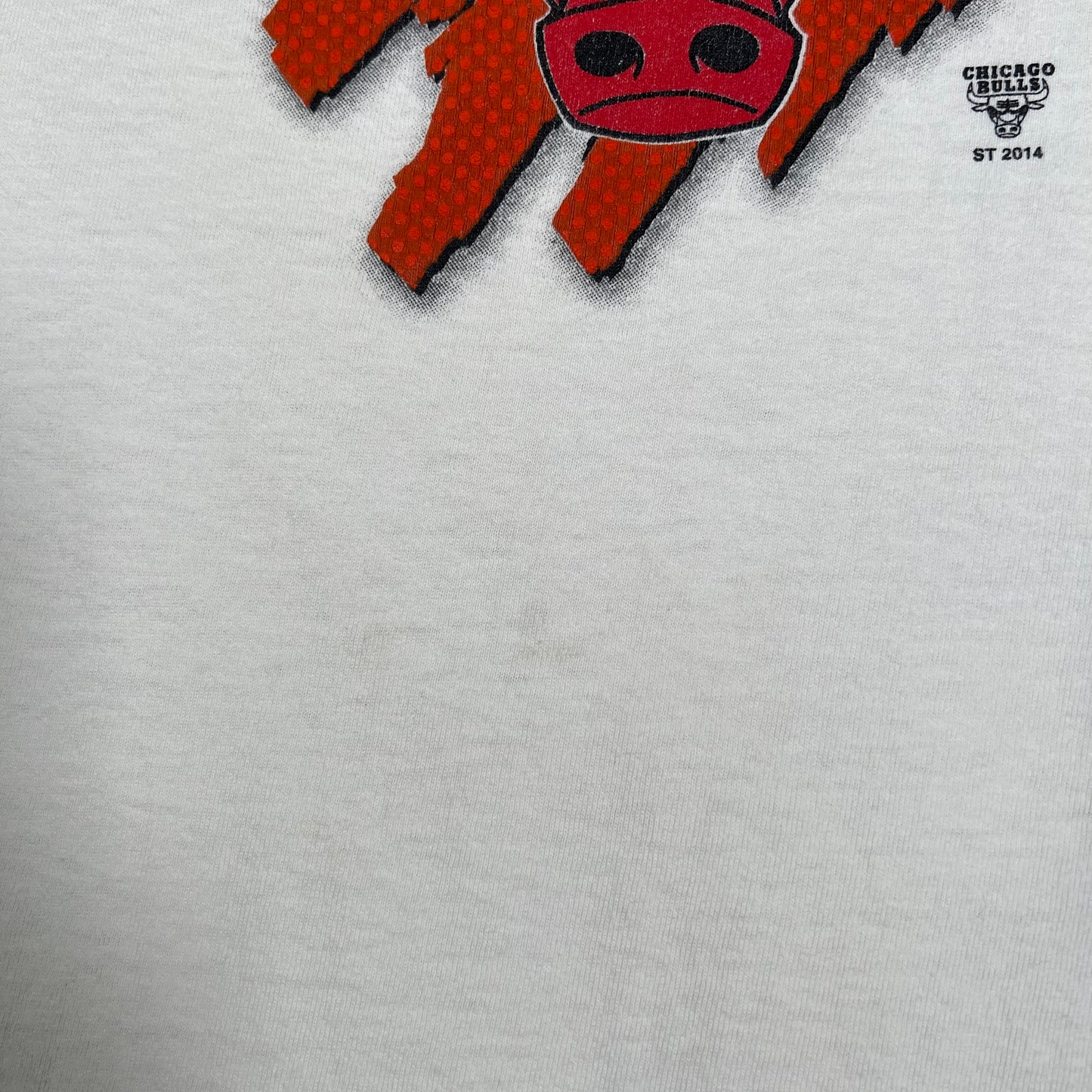 1990s Chicago Bulls Breaking Ball Starter Tag White Tee Size XXL USED v16725