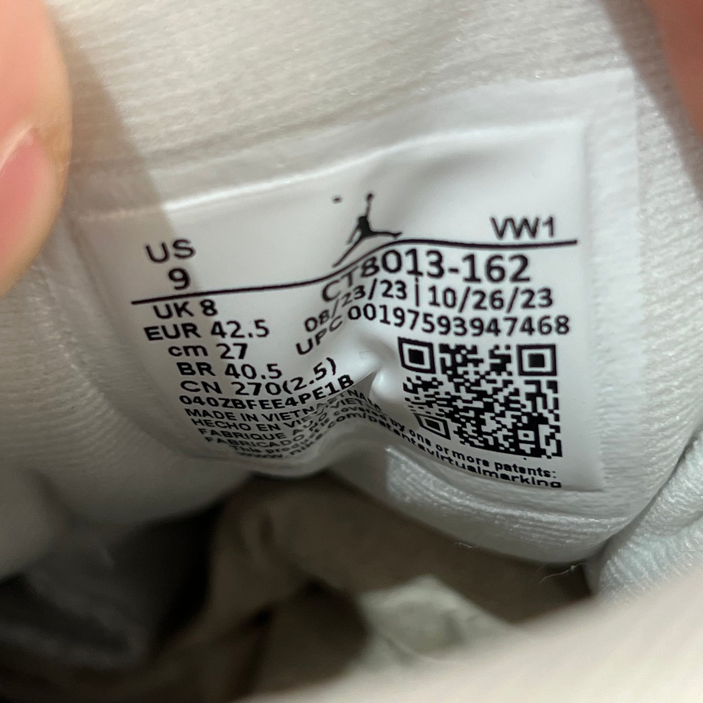 Jordan 12 Taxi Flip (2024) Size 9 NEW s18923