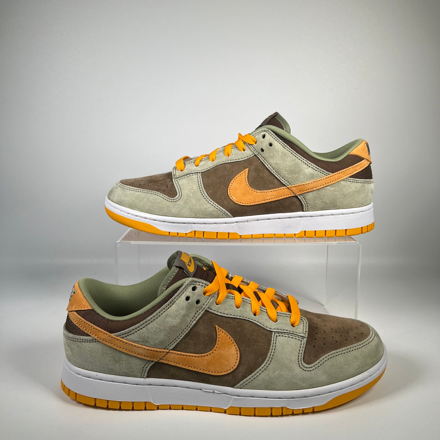 Nike Dunk Low Dusty Olive (2021) Size 11 USED s18059