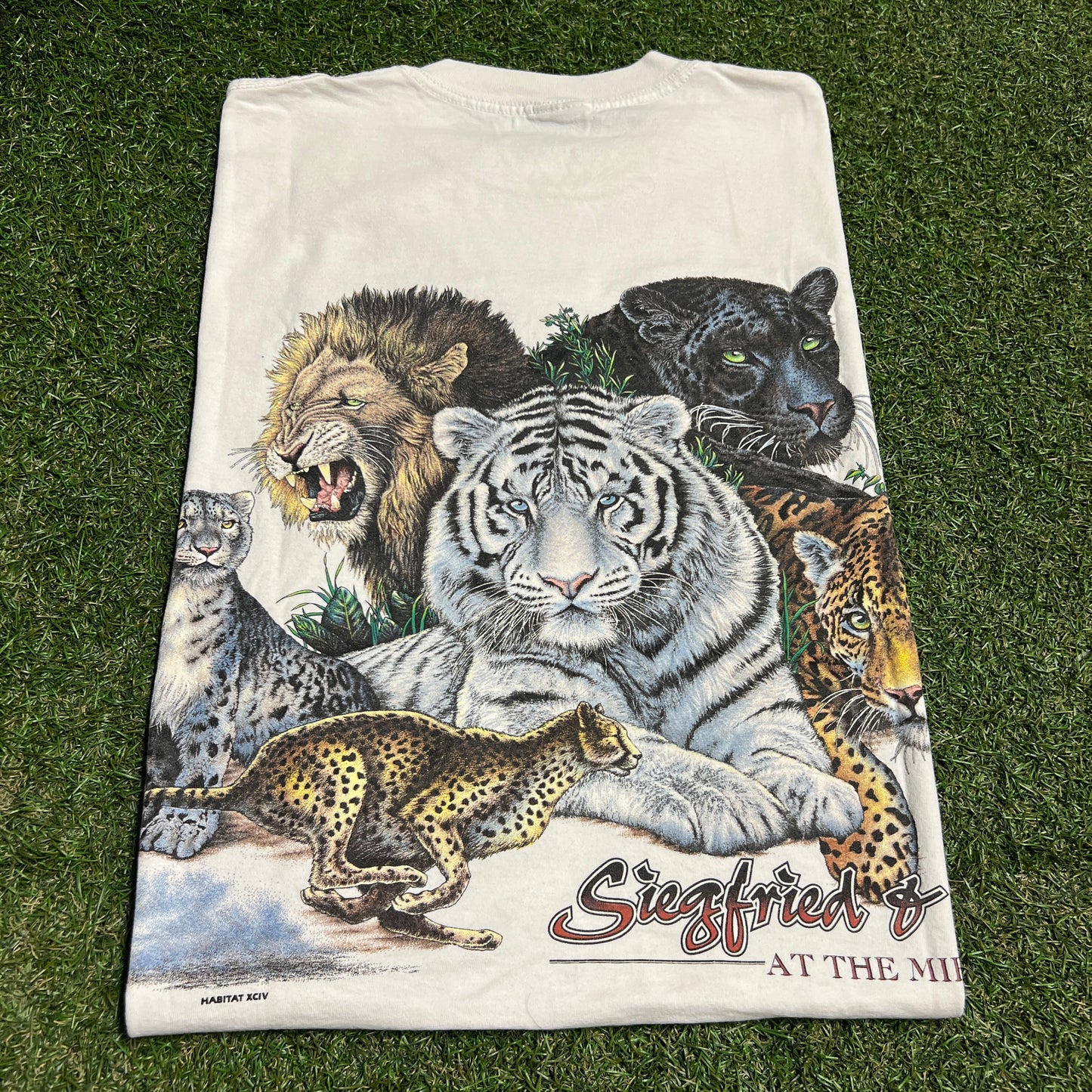 1990s Siegfried & Roy Animal Print White Tee Size XL USED v16391