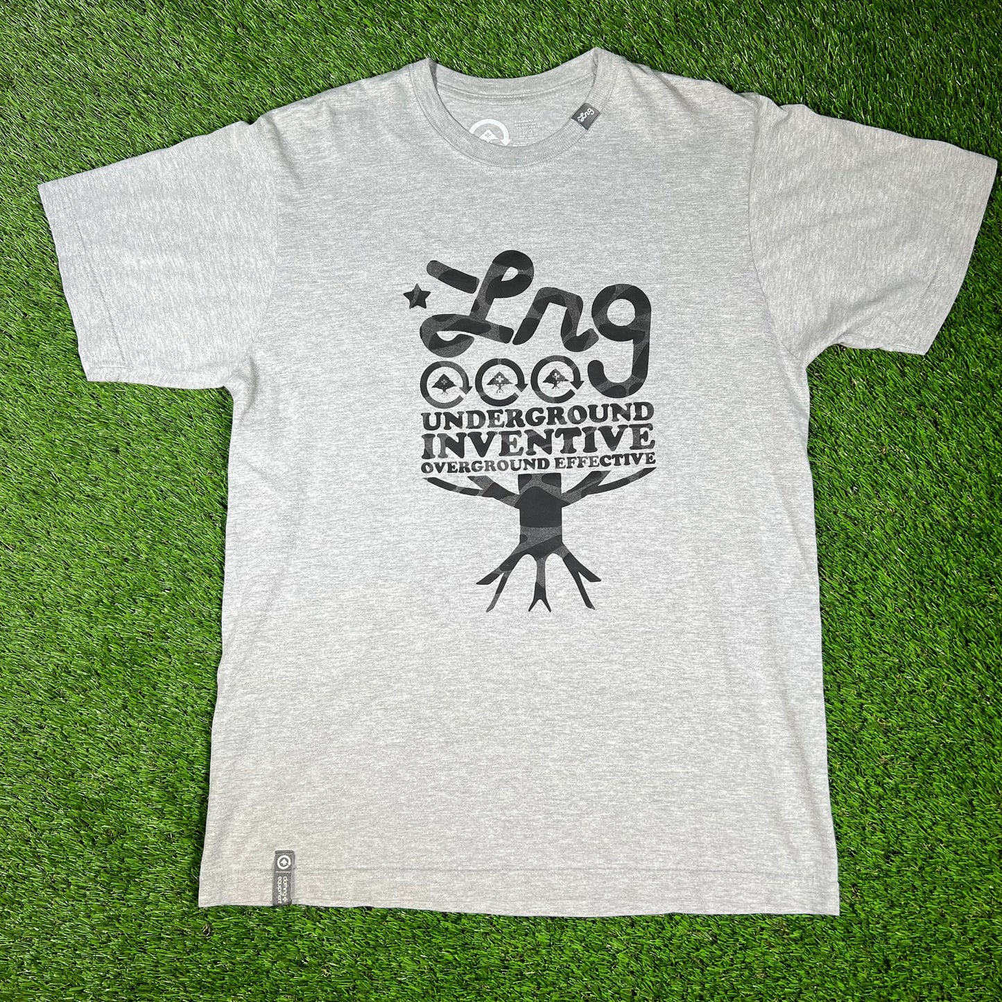 Y2K LRG Grey Tee Size Large USED v16648