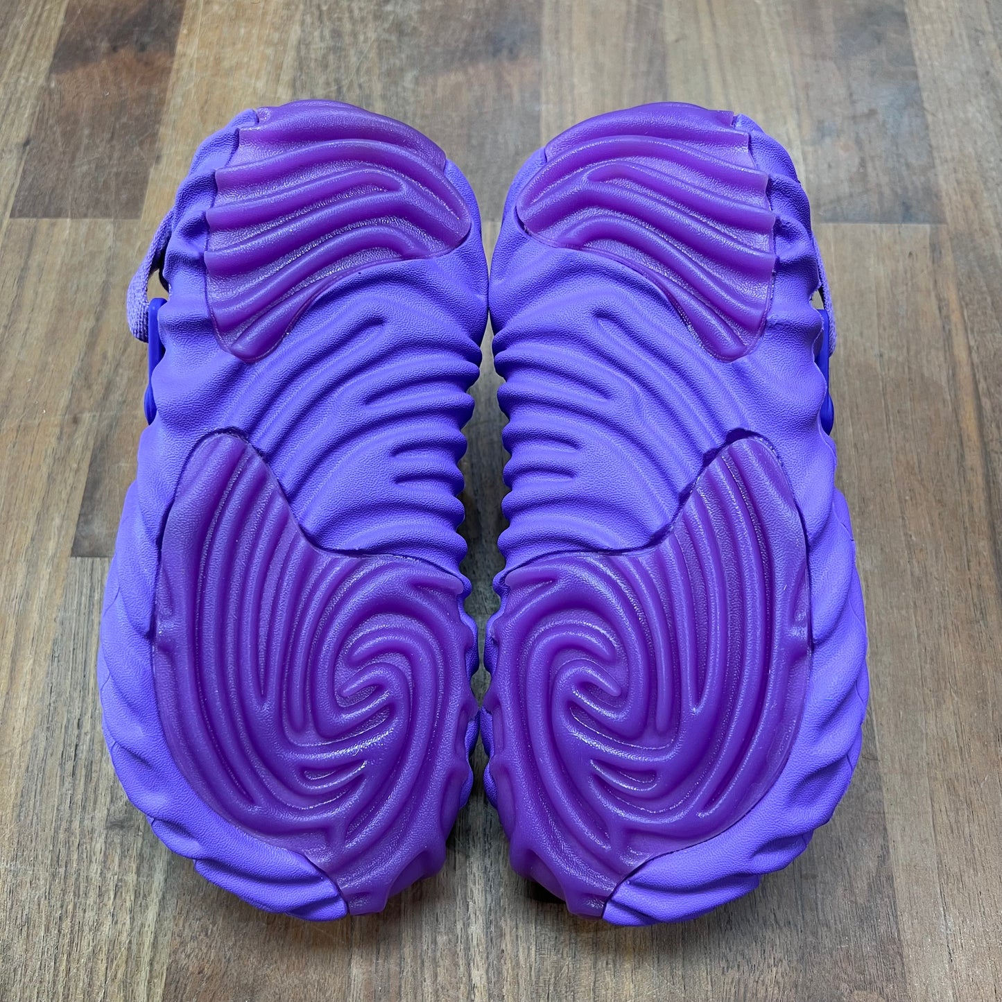 Crocs Pollex Clog Dewberry Kids Size 2 NEW s16949
