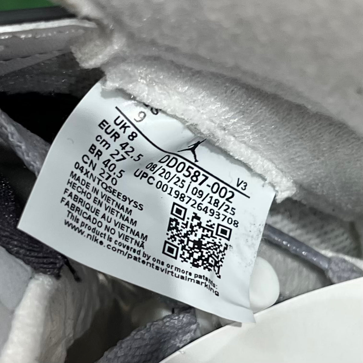 Jordan 5 Wolf Grey (2025) Size 9 USED s23282
