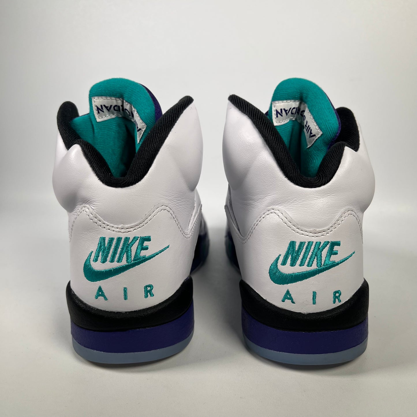 Jordan 5 Grape (2025) Size 8 USED s18704