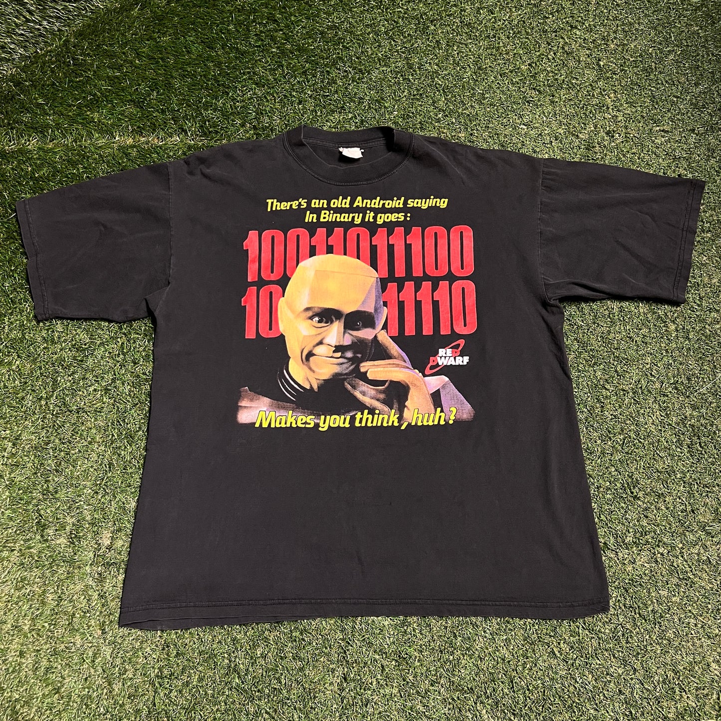 1990s Red Dwarf Makes You Think Black Tee Size Large USED v16423